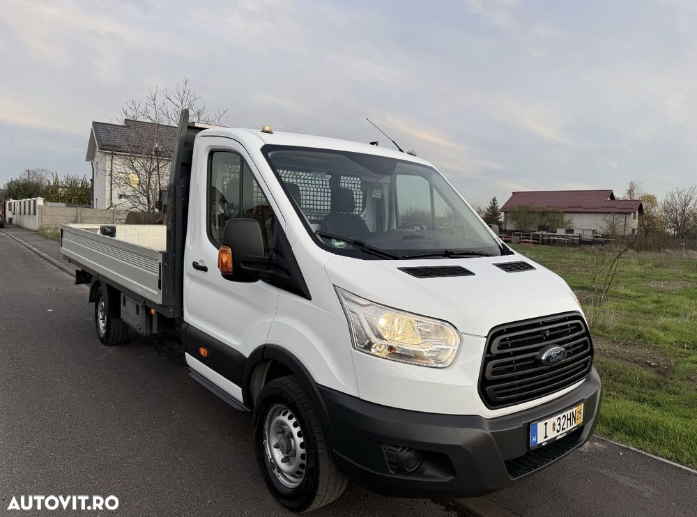 Ford Transit - 1