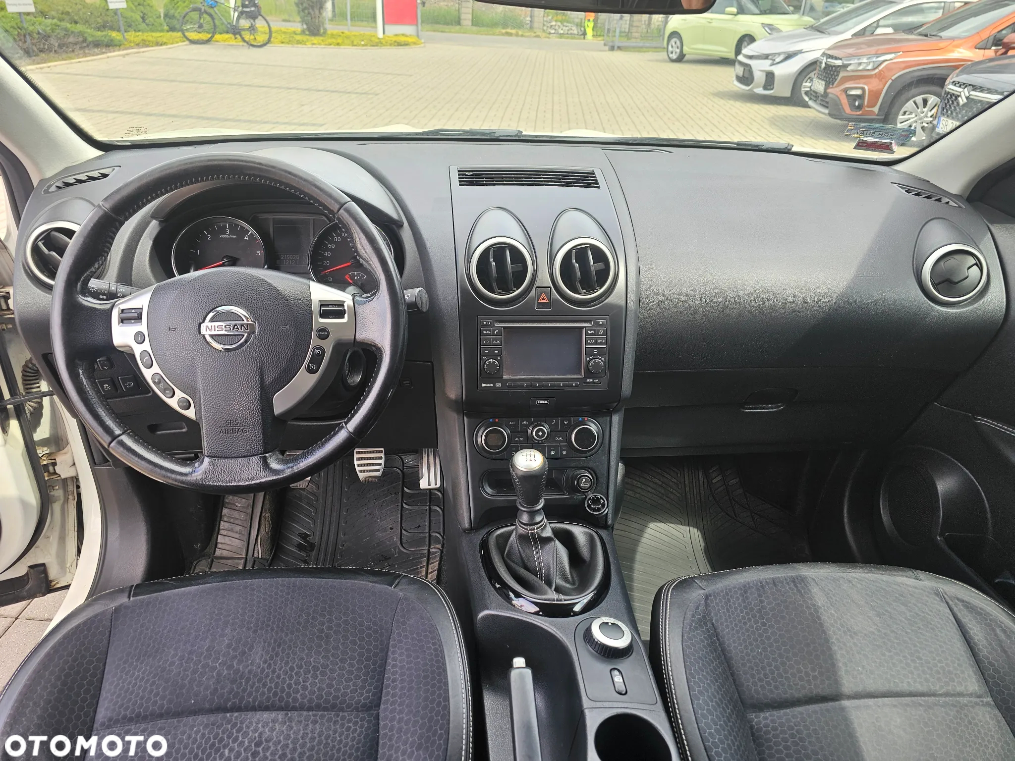 Nissan Qashqai 1.6 dCi 4x4 I-Way - 8