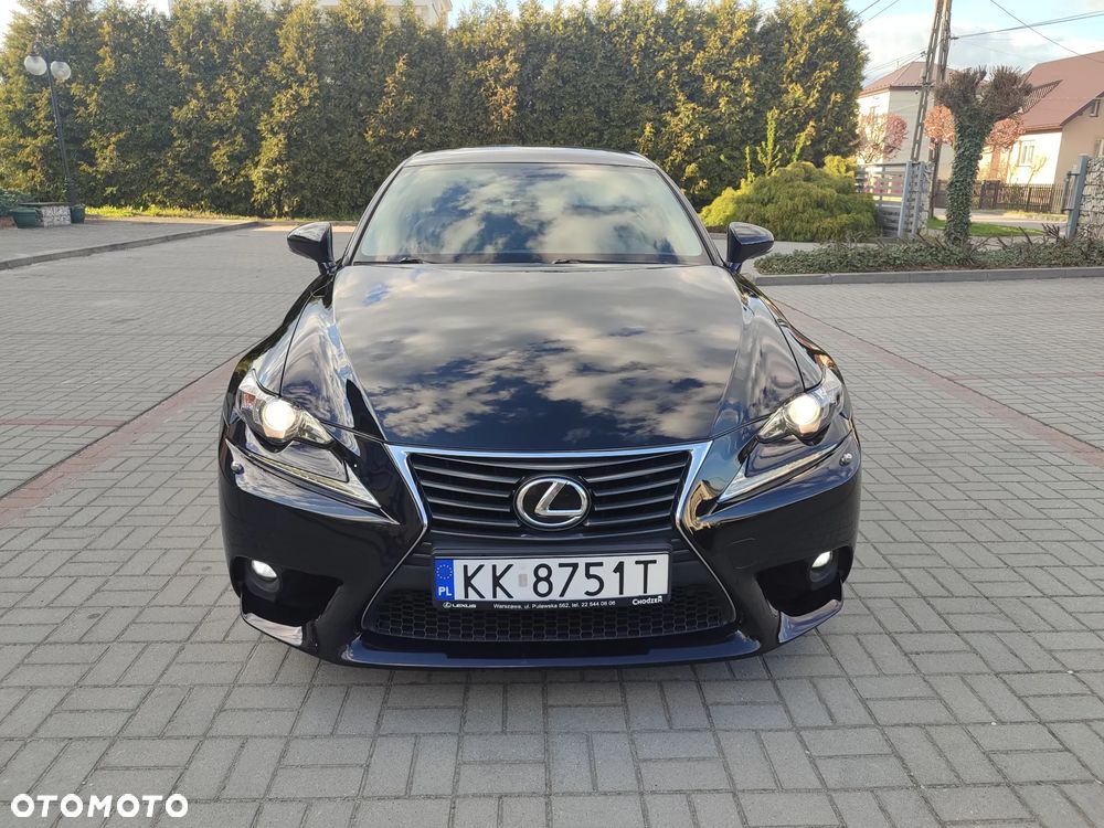 Lexus IS 200t Elite - 10
