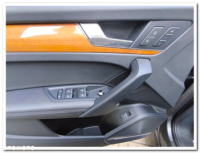 Audi Q5 45 TFSI quattro S tronic S line - 38