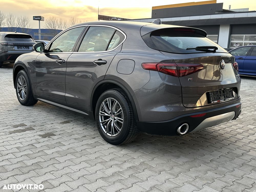 Alfa Romeo Stelvio 2.2 16V AT8 Q4 Super - 4