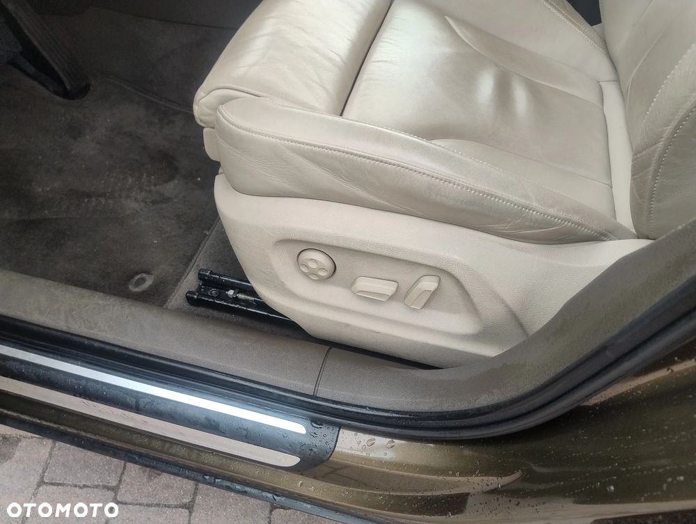 Audi Q3 2.0 TFSI Quattro S tronic - 12