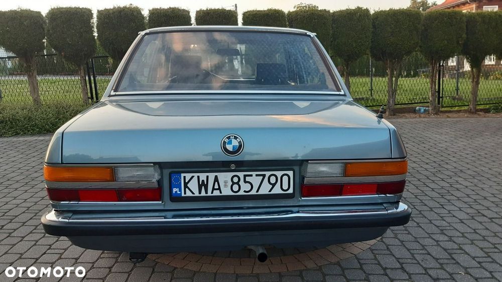BMW Seria 5 - 28