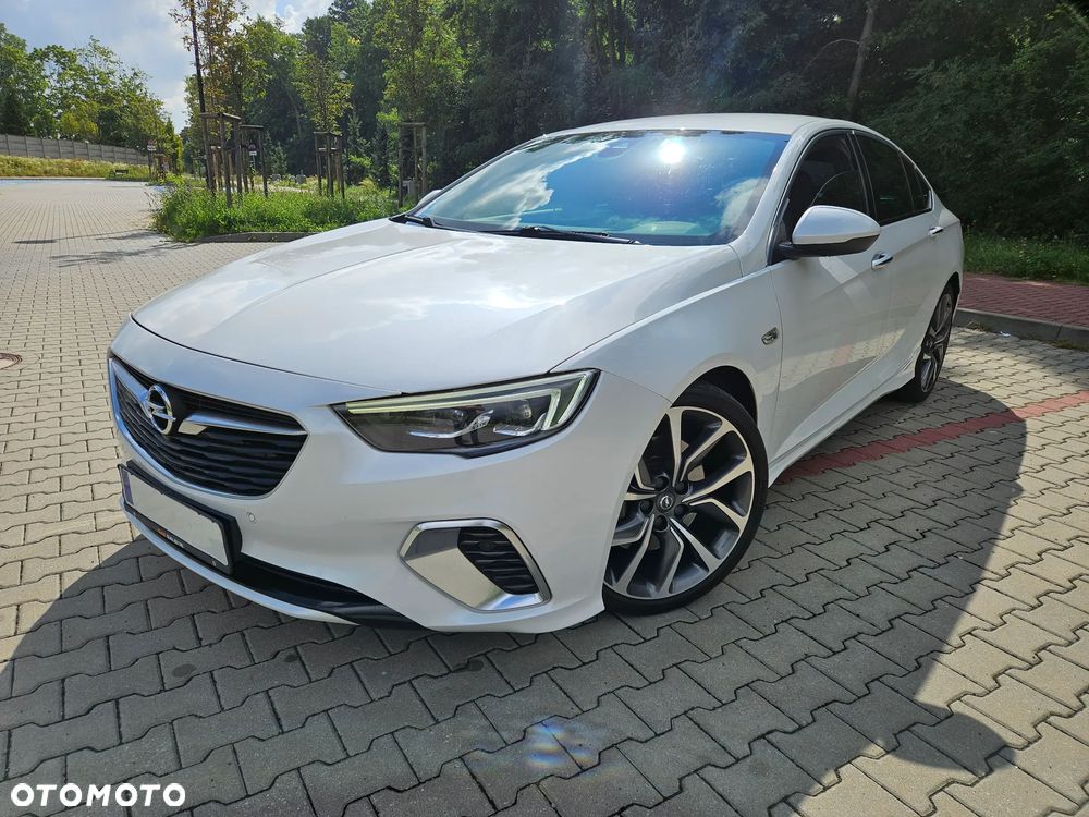 Opel Insignia 2.0 BiTurbo D 4x4 Automatik GSI - 1