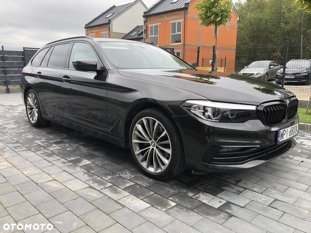 BMW Seria 5 520d Sport Line sport - 11