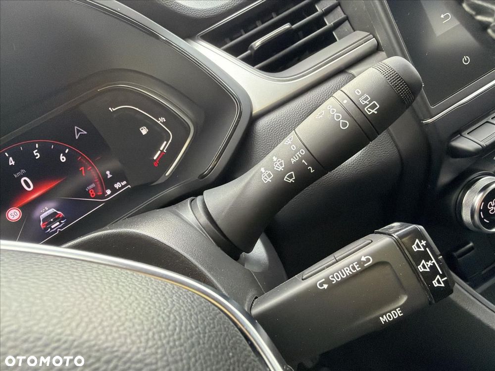 Renault Captur - 25