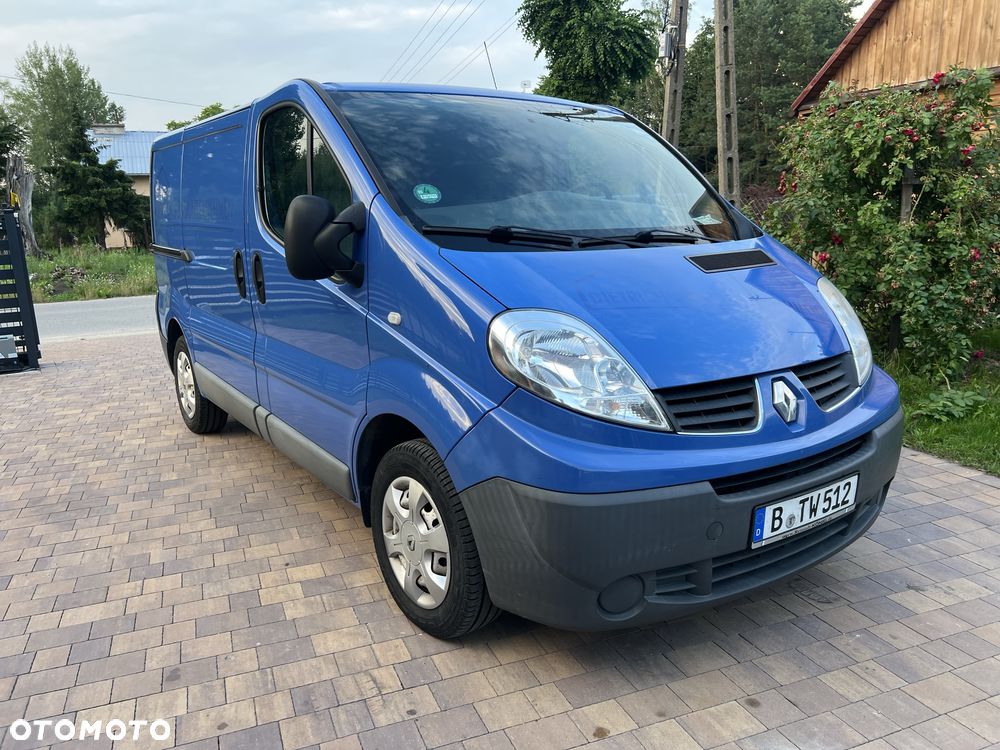 Renault Trafic - 2