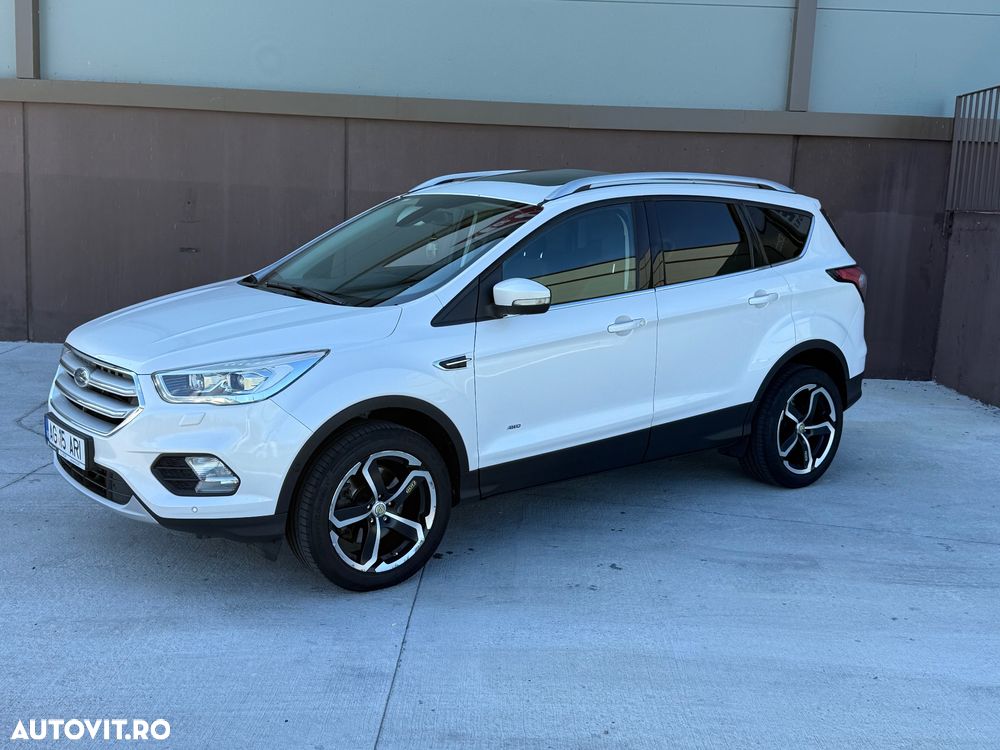 Ford Kuga 2.0 TDCi Powershift 4WD Titanium - 16