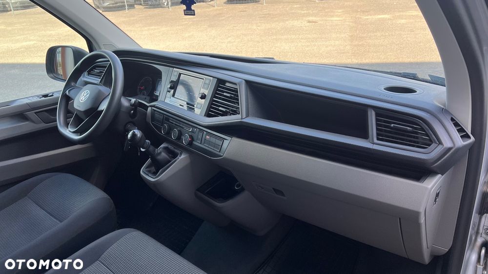 Volkswagen Transporter - 9