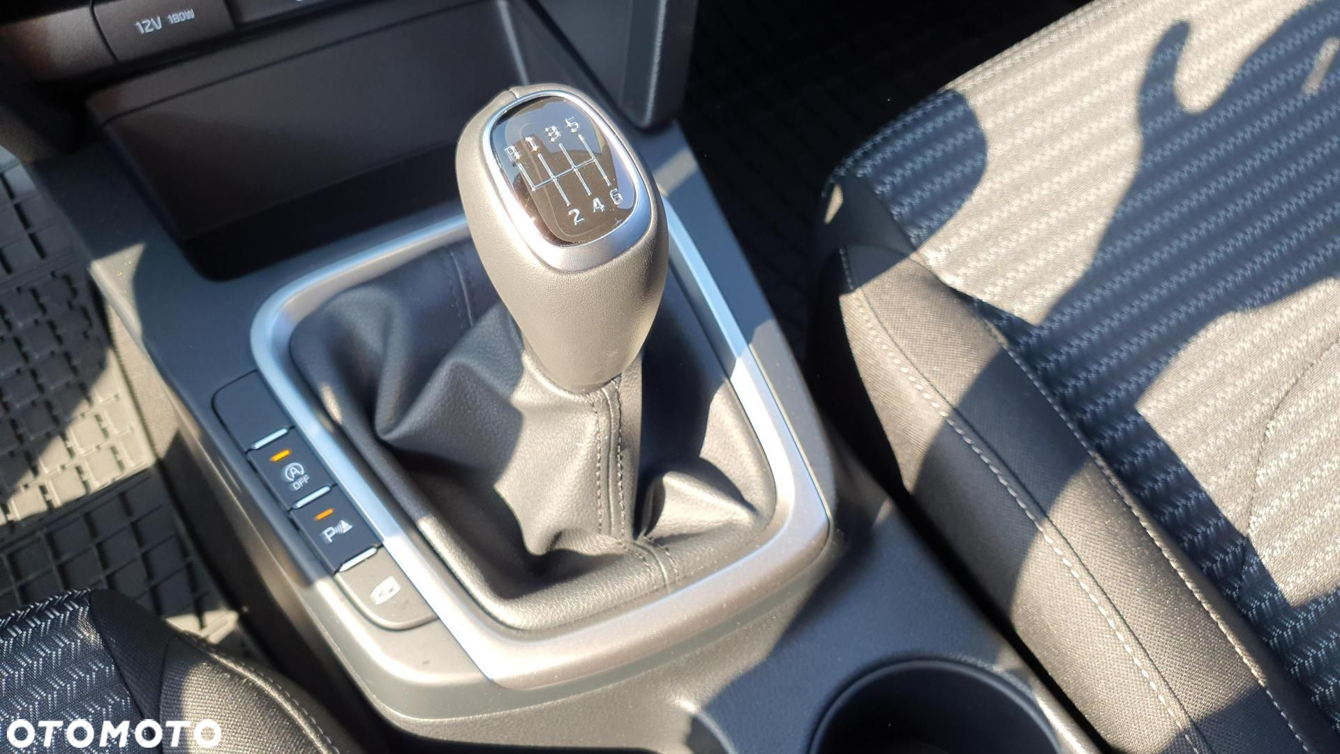 Kia Ceed 1.5 T-GDI M - 15