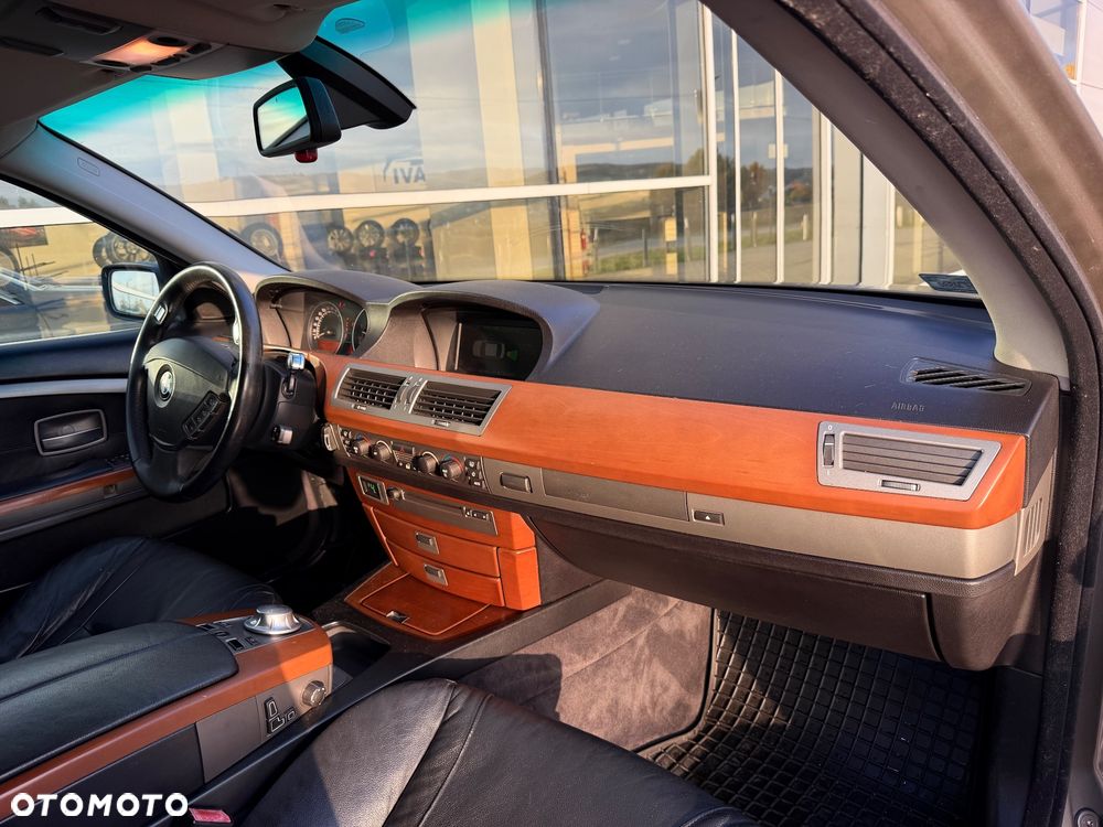 BMW Seria 7 730d - 35