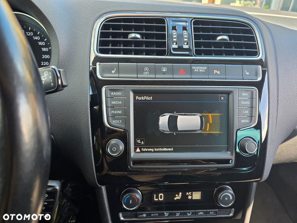 Volkswagen Polo 1.0 Blue Motion Technology beats - 22