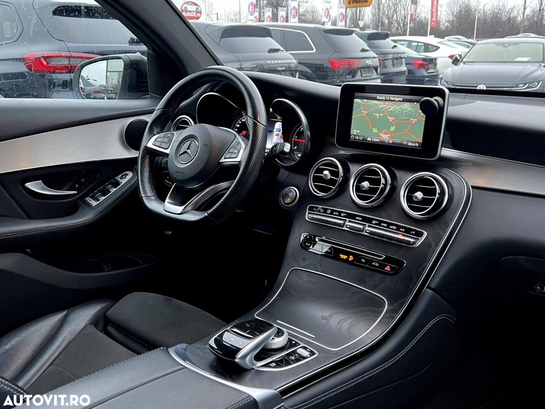Mercedes-Benz GLC - 9