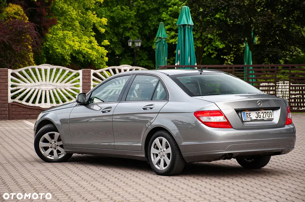 Mercedes-Benz Klasa C 180 Kompressor Avantgarde - 31