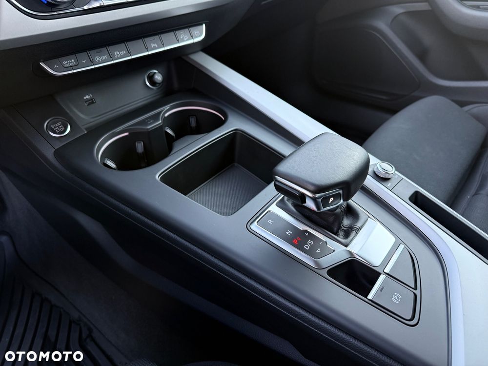Audi A4 Allroad - 24