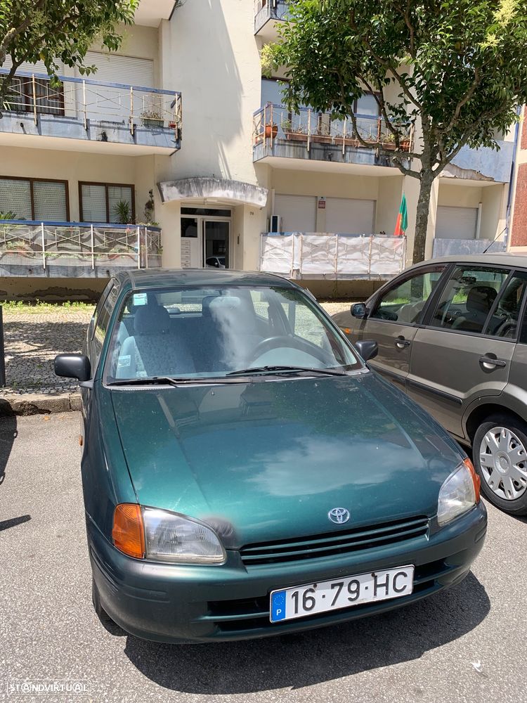 Toyota Starlet 1.3 - 6