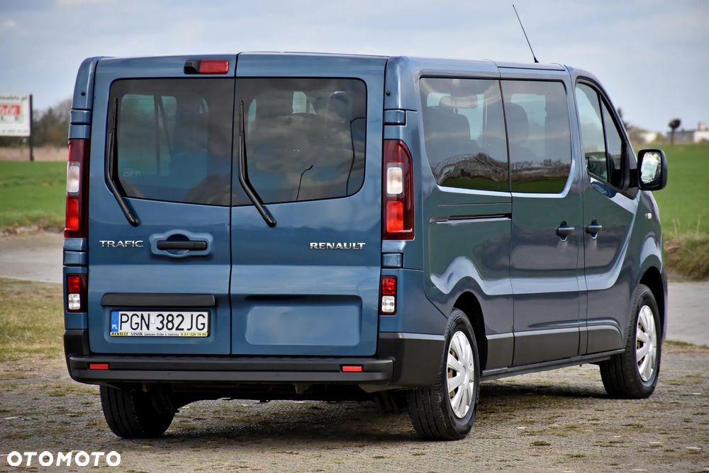 Renault Trafic Grand 2.0 dCi - 9