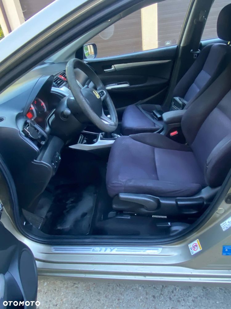 Honda City 1.4 Elegance - 6