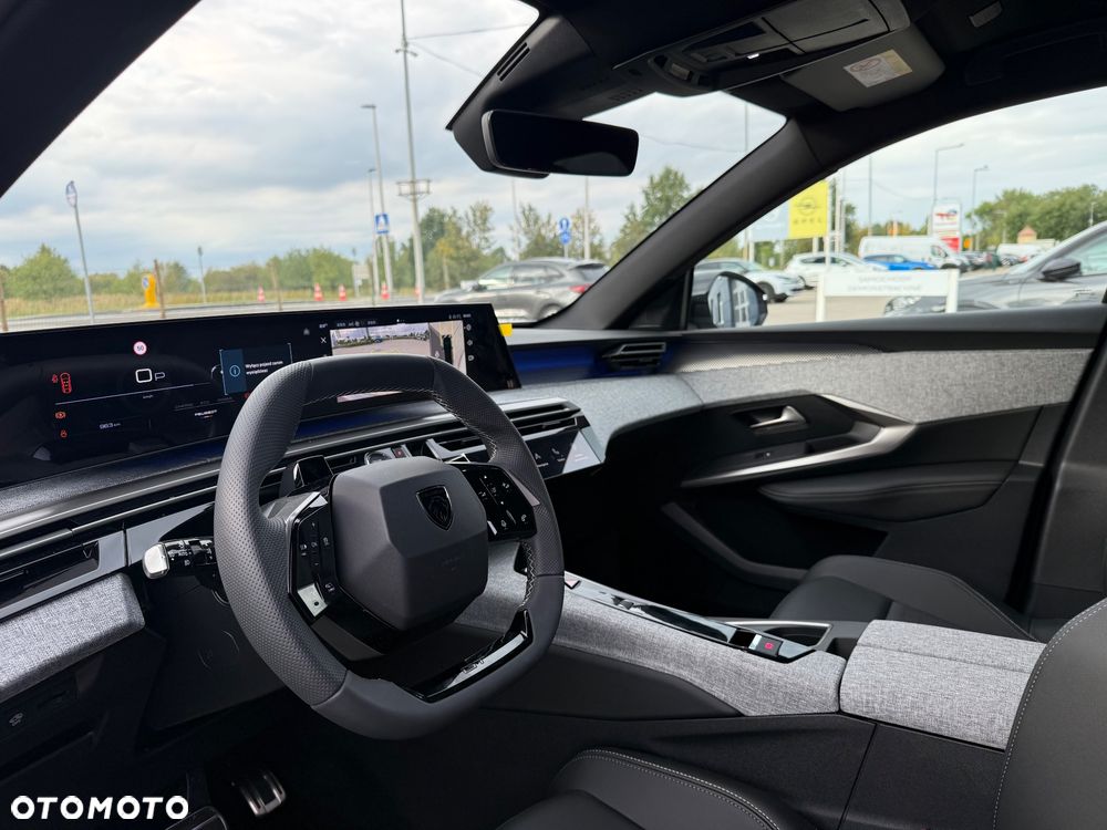 Peugeot 3008 1.2 PureTech mHEV GT E-DCS6 - 11