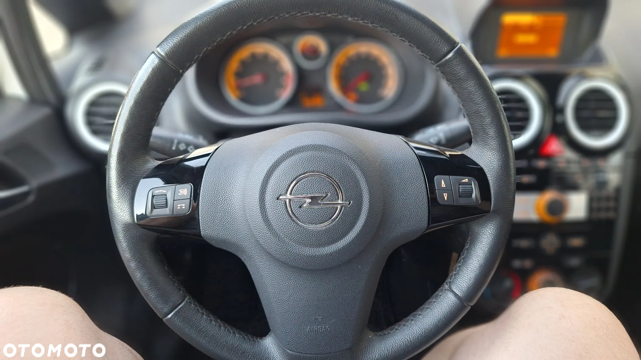 Opel Corsa 1.4 16V Sport - 20