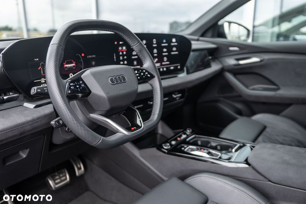 Audi Q6 e-tron - 12