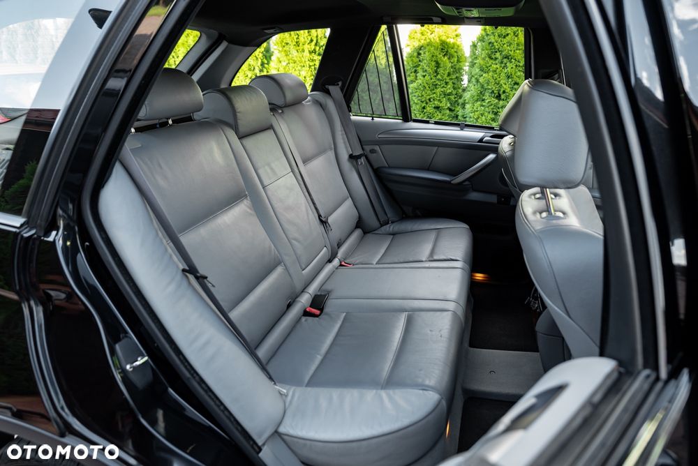 BMW X5 3.0 i - 23