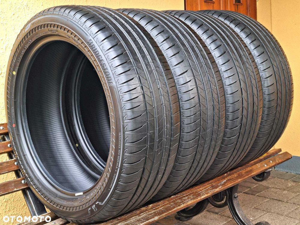 BRIDGESTONE ALENZA 001 235/50R20 100V 1本 Bridgestone Alenza 001 235/50 R20 100 V | Darmowa dostawa