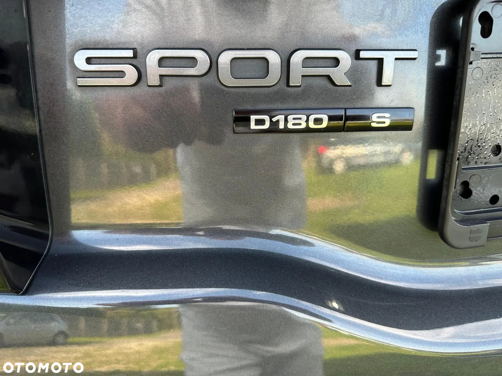 Land Rover Discovery Sport 2.0 D180 R-Dynamic S - 12
