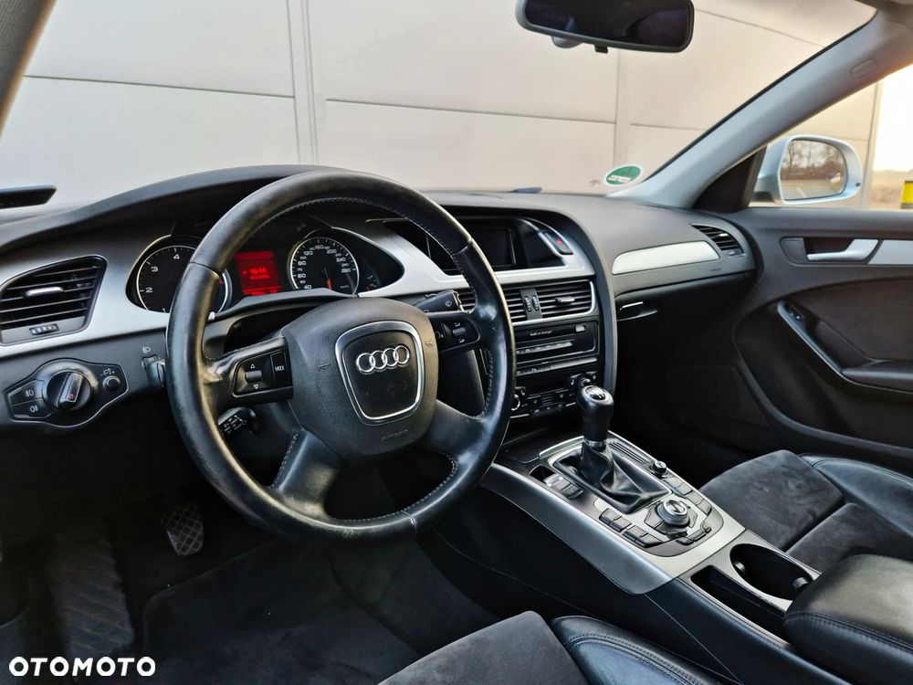 Audi A4 Limousine 2.0 TDI e DPF - 32
