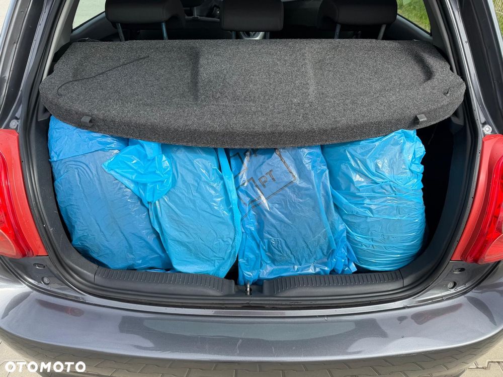 Toyota Yaris 1.0 Luna A/C - 8