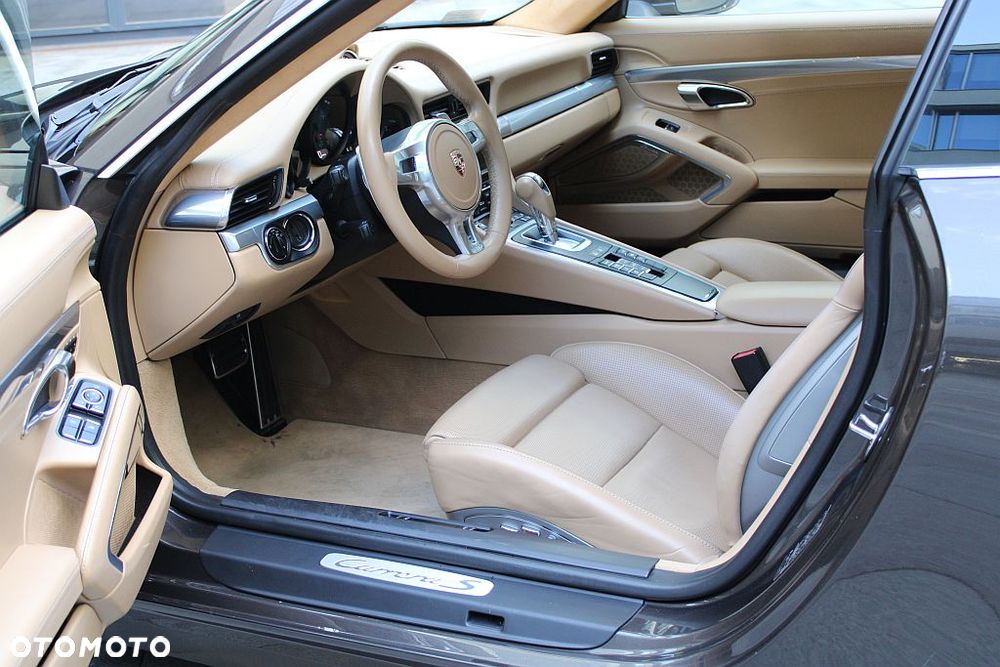 Porsche 911 Carrera S PDK - 7