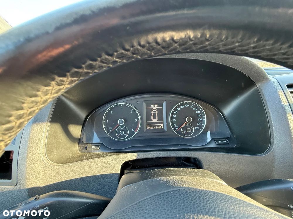 Volkswagen Multivan - 14