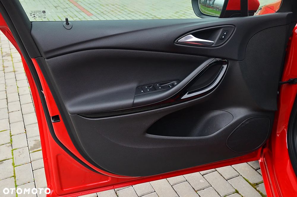 Opel Astra 1.2 Turbo Start/Stop Elegance - 28