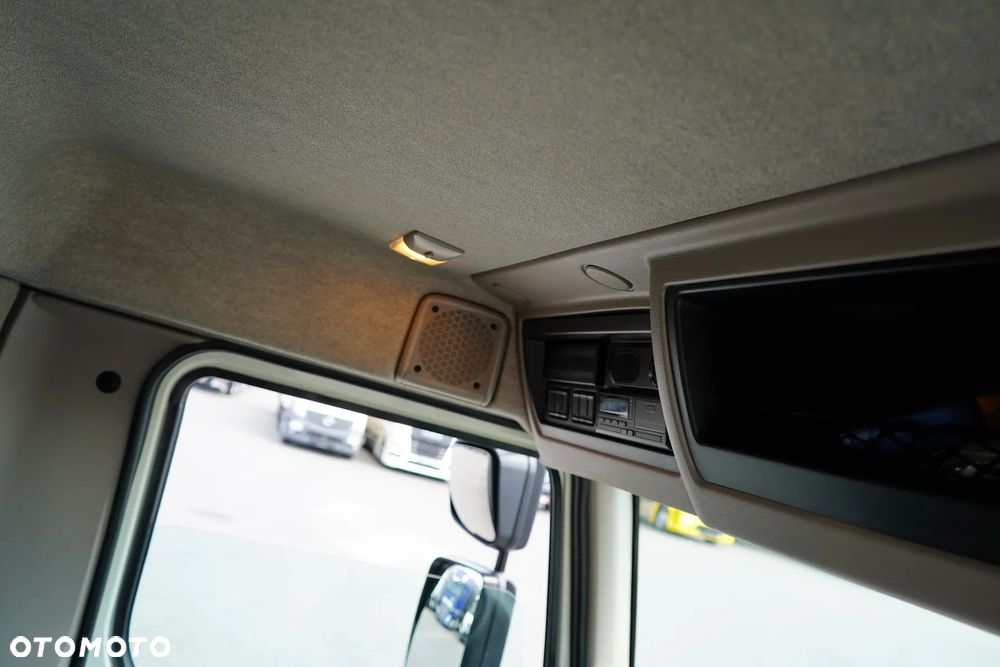 DAF LF / 260 / E 6 / ACC / BURTOFIRANKA + WINDA / ŁAD. 8 975 KG / 18 PALET - 30