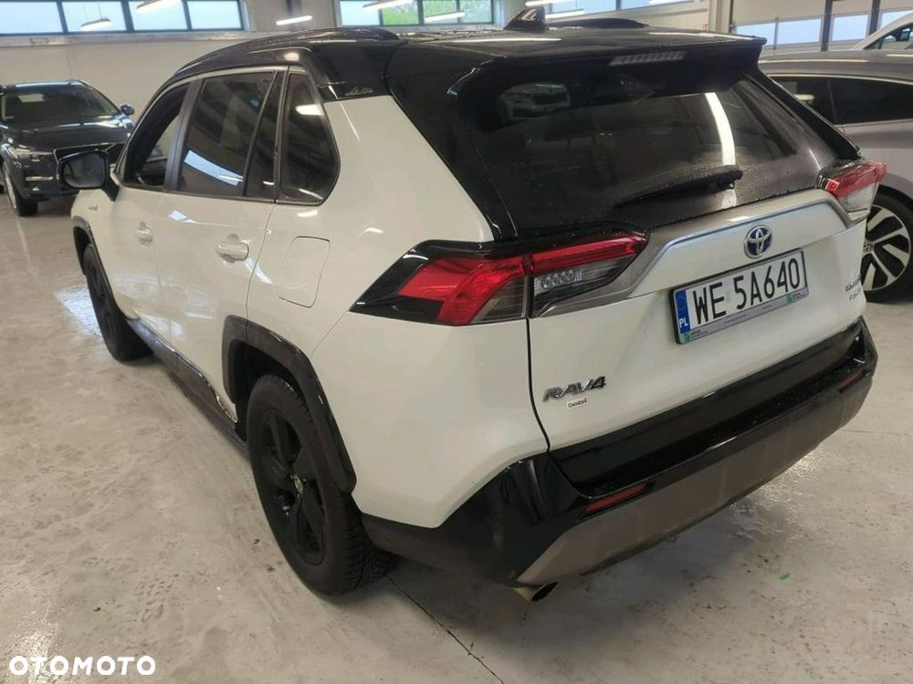 Toyota RAV4 - 4