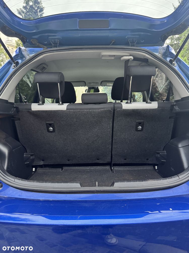 Toyota Yaris 1.5 Premium CVT - 18