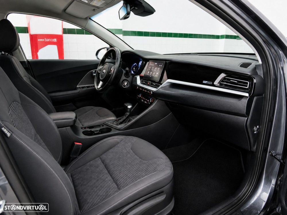 Kia Niro 1.6 GDi HEV Urban - 9