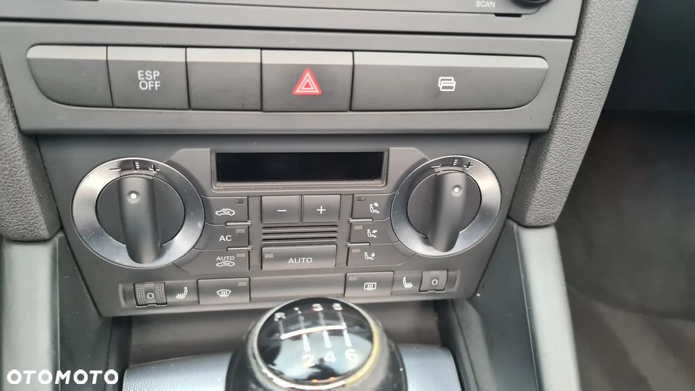 Audi A3 ver-1-8-tfsi-ambiente - 18