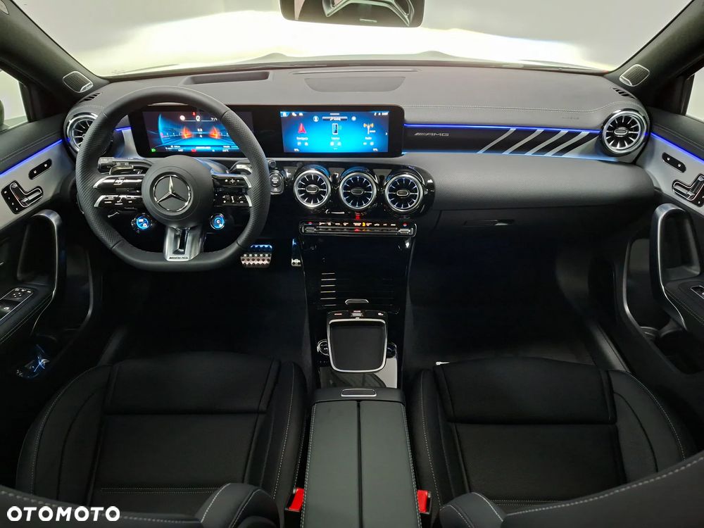 Mercedes-Benz Klasa A 35 AMG 4-Matic 8G-DCT - 2