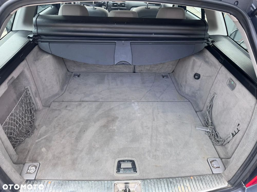 Mercedes-Benz Klasa C 180 Kompressor - 22