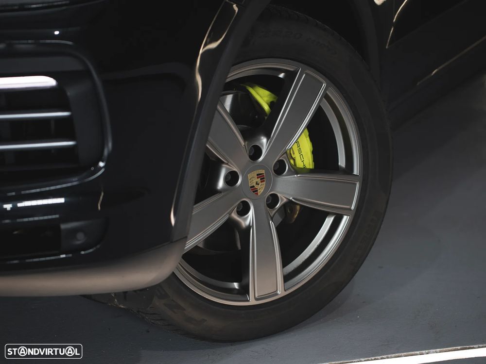 Porsche Cayenne E-Hybrid - 8