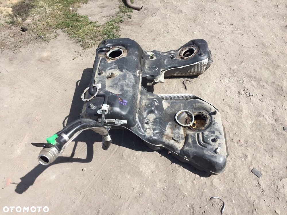 AUDI A8 D4 3.0 TDI BAK ZBIORNIK PALIWA 4H0201021BE - 1