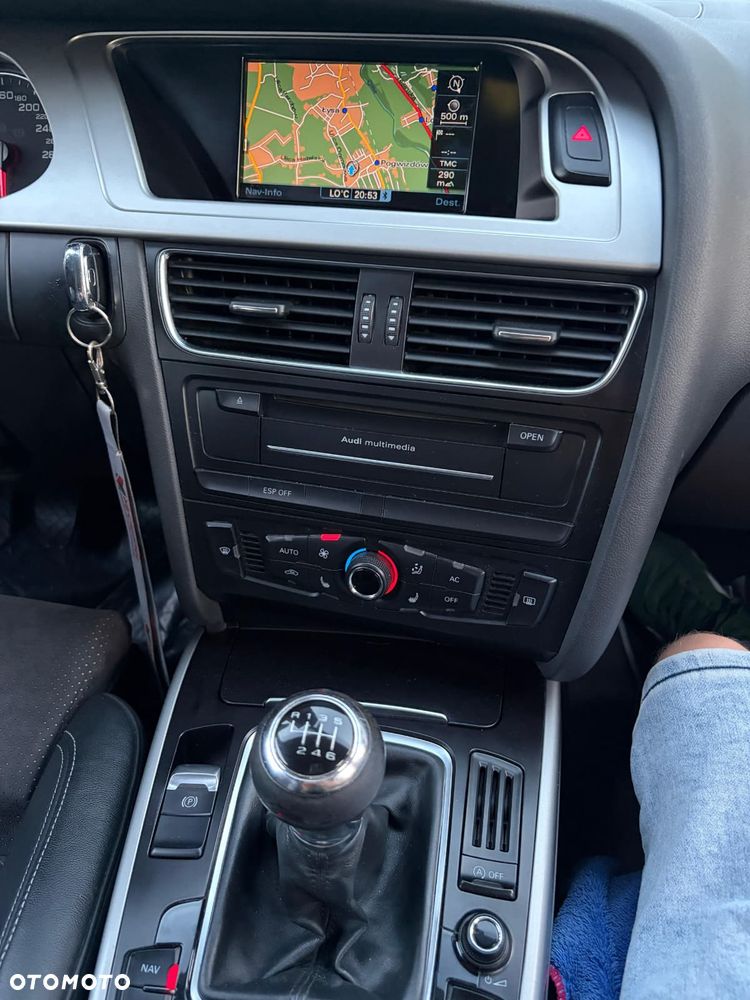 Audi A4 Avant 2.0 TDI - 22