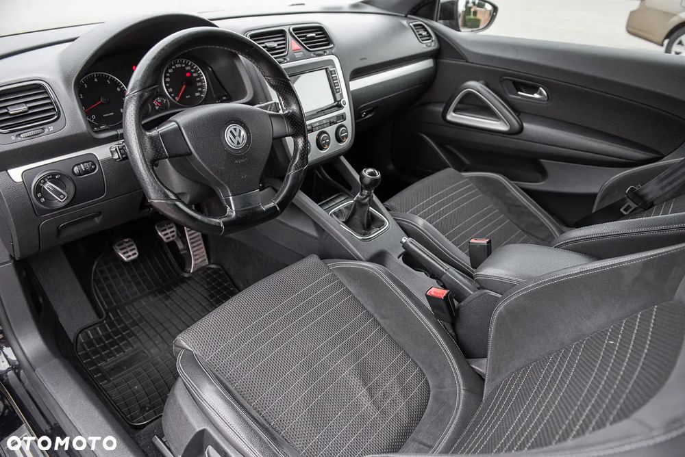 Volkswagen Scirocco - 16