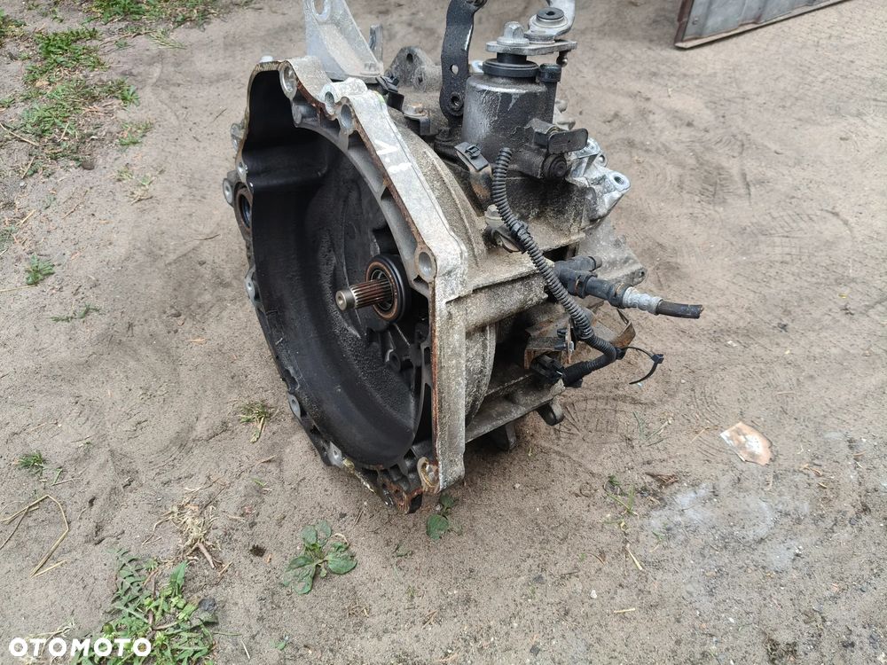 Skrzynia biegów Opel Insignia 1.8 M32 55192042 - 3