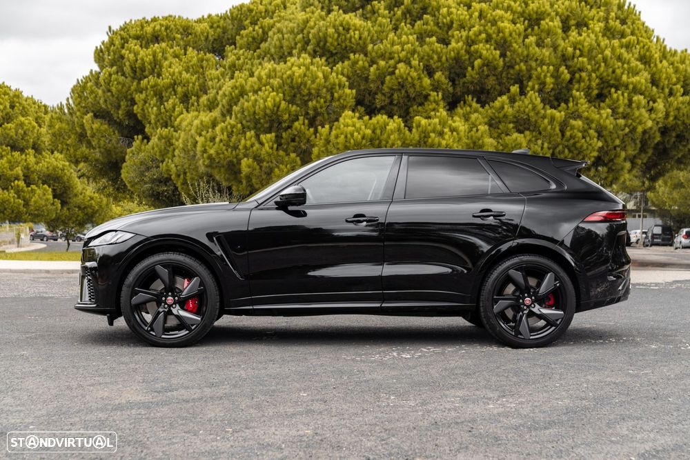 Jaguar F-Pace 5.0 V8 AWD SVR - 3