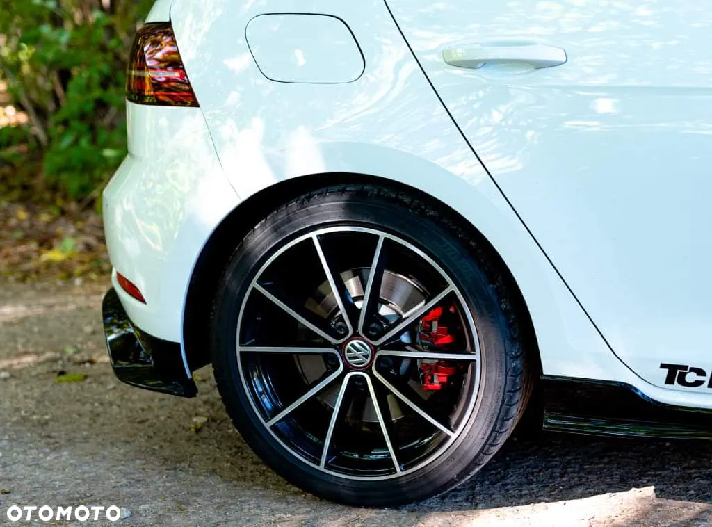 Volkswagen Golf VII 2.0 TSI GTI TCR DSG - 15