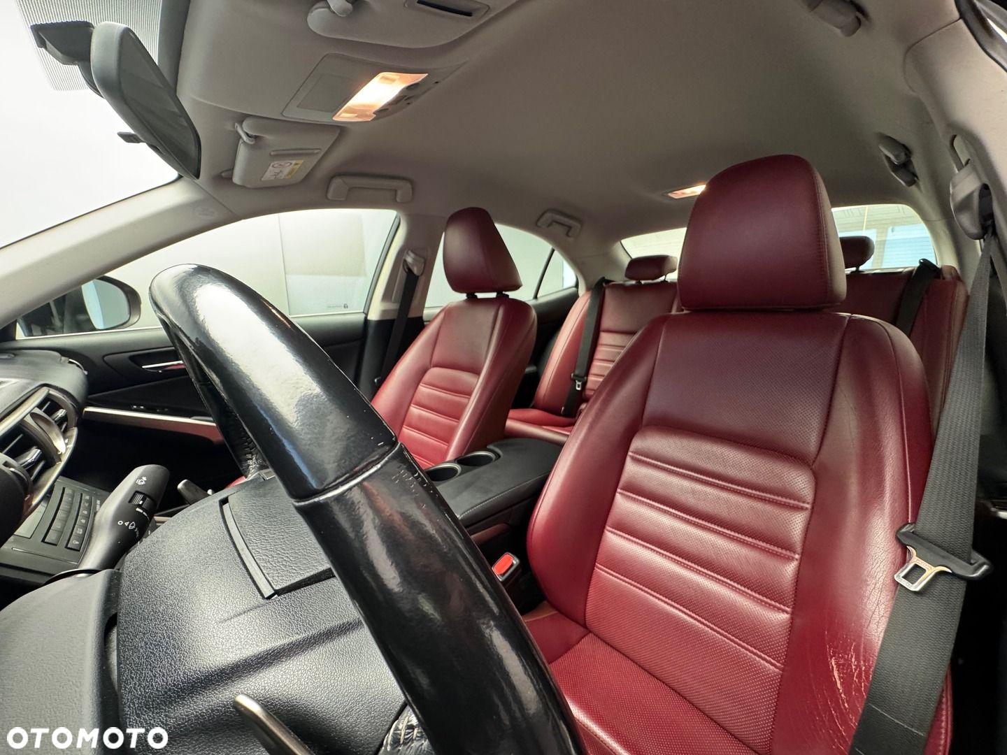 Lexus IS 200t Elite - 10