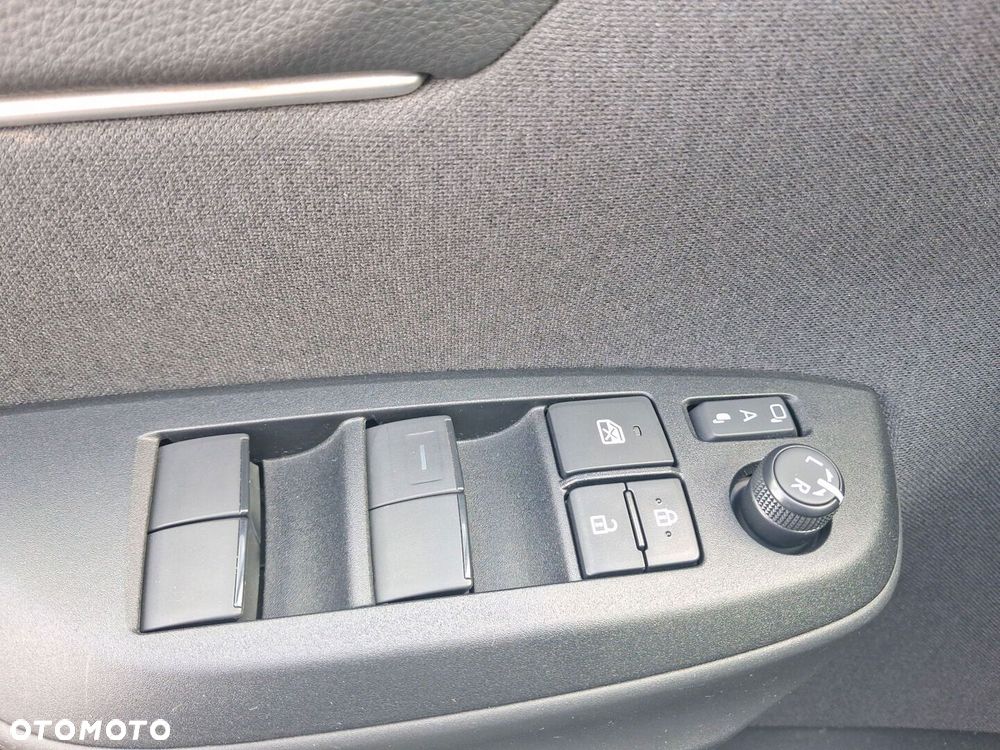 Toyota Yaris Cross Hybrid 1.5 Style - 23