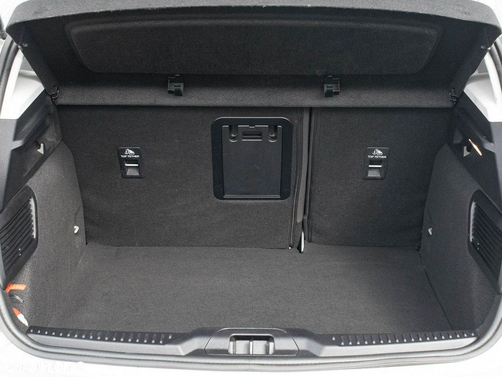 Ford Focus - 29